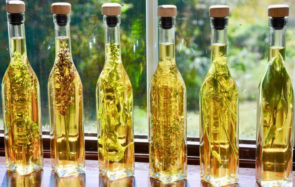 Aging Herbal Vinegar